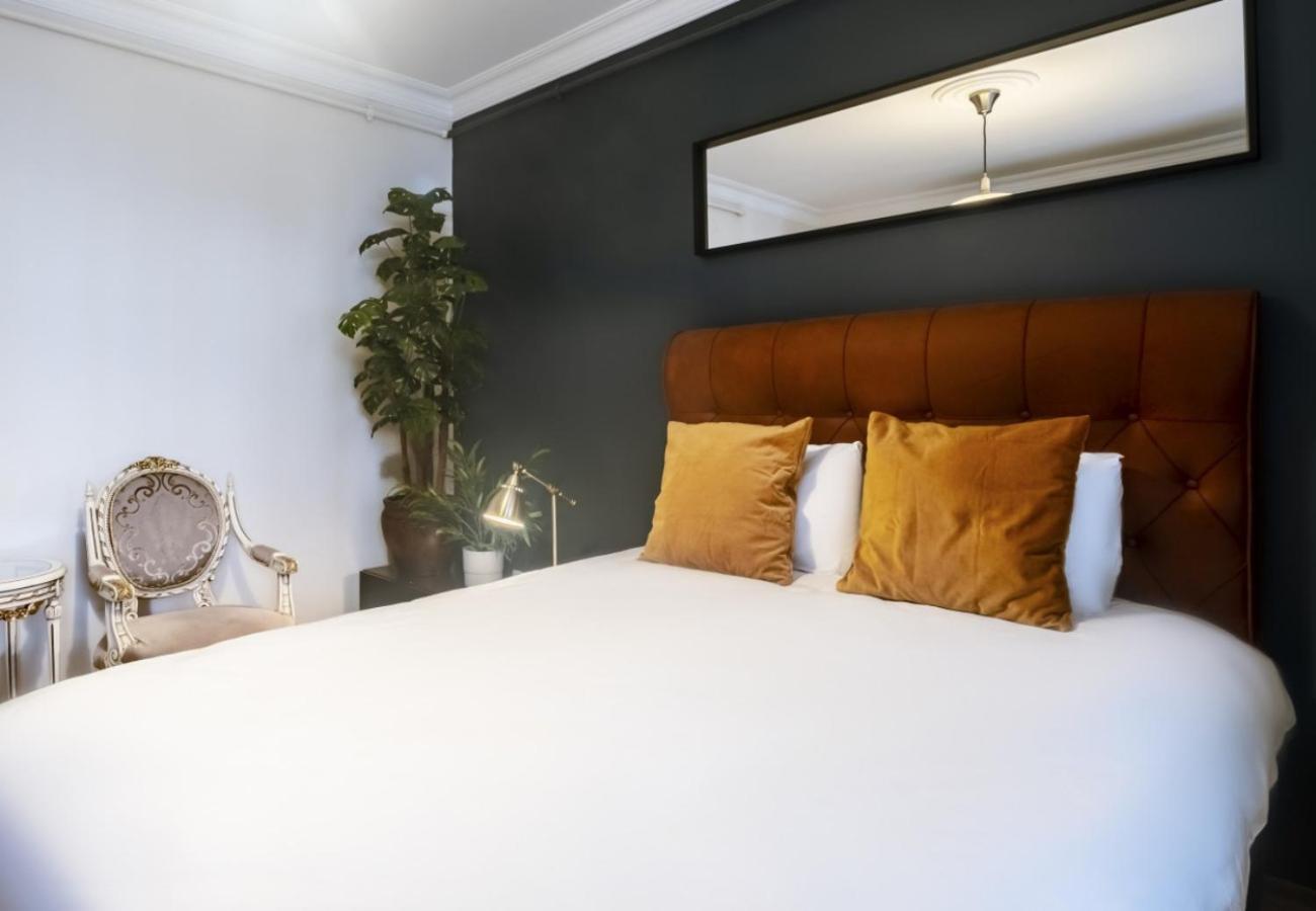 Exclusive Flat With Balcony In Nisantasi Apartment Istanbul Bagian luar foto