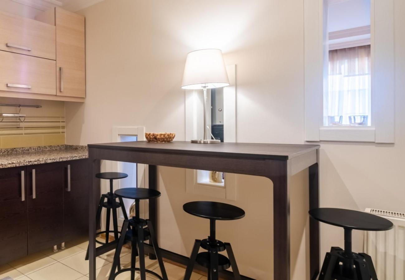 Exclusive Flat With Balcony In Nisantasi Apartment Istanbul Bagian luar foto