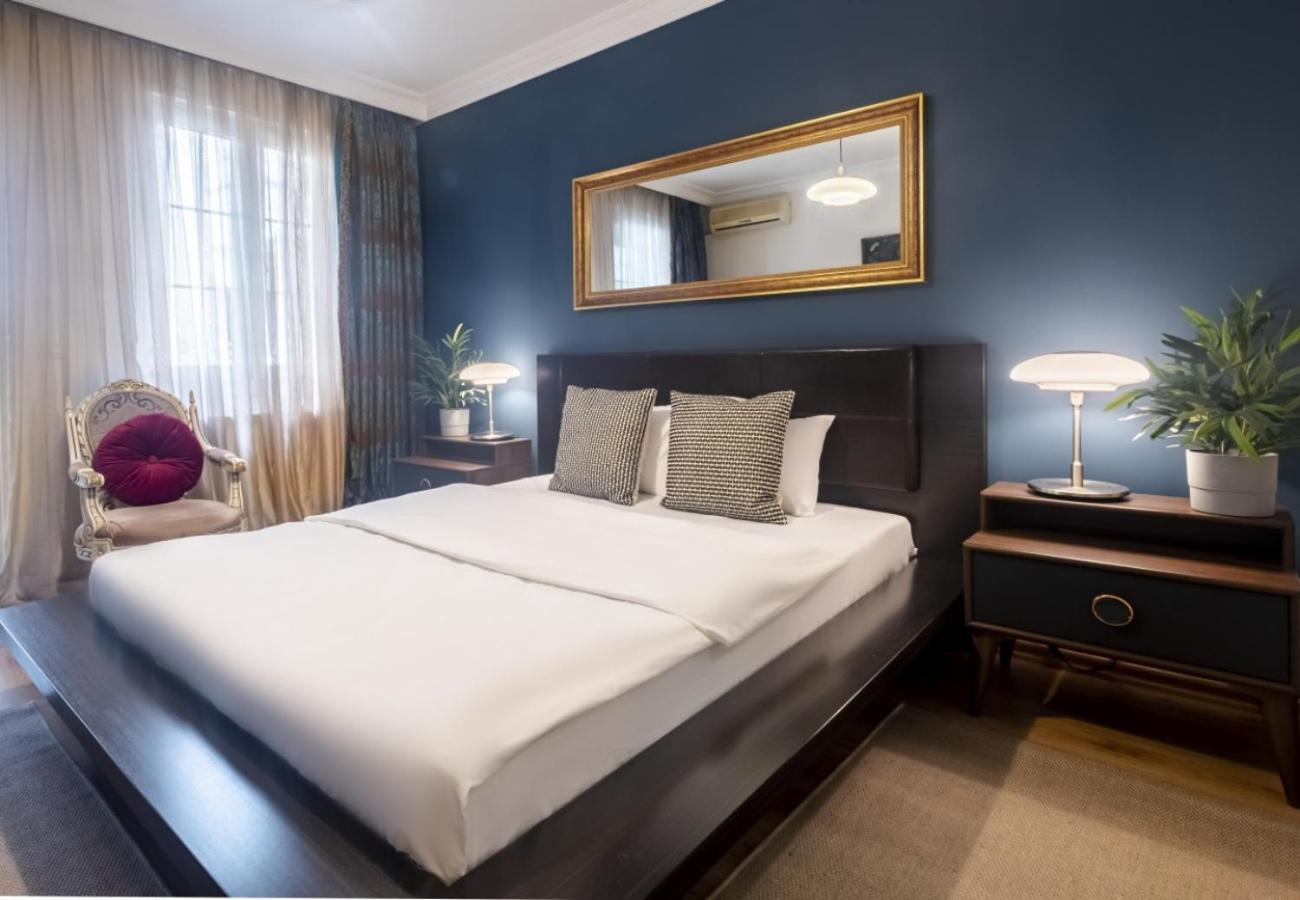 Exclusive Flat With Balcony In Nisantasi Apartment Istanbul Bagian luar foto